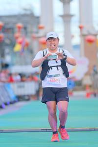 BIB: 5460
                            <button type="button" onclick="openModal(21765698)" class="btn btn-primary btn-sm float-right btn-popup" data-toggle="modal" data-target=".modal-high-quality">
                        <i class="fas fa-shopping-cart"></i> Add to Cart
                    </button>
                                            <button type="button" onclick="isThisMe(21765698, true)" class="btn btn-success btn-sm float-right btn-popup btn-isme hidden" data-toggle="tooltip" data-placement="bottom" title="นี่คือรูปของคุณใช่ไหม คลิกที่นี่เพื่อเอาเข้าอัลบั้ม">
                        <i class="fas fa-plus"></i> Add to album
                    </button>
                    <button type="button" onclick="isThisMe(21765698, false)" class="btn btn-warning btn-sm float-right btn-popup btn-isnotme hidden">
                        <i class="fas fa-ban"></i> Remove from album
                    </button>